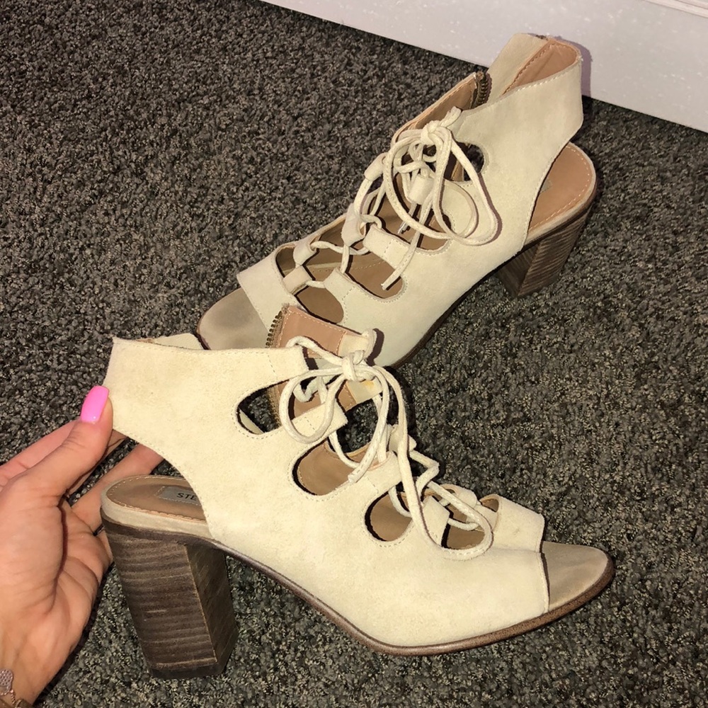 Steve Madden healed sandals size 7.5